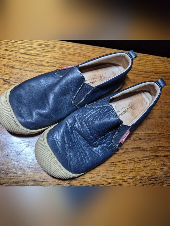 Shoes - Vintage Amour 1981 Japan Women's Slip-On Leather Casual Shoes in Navy